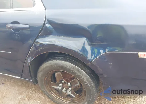 2010 Chevrolet Malibu Lt z USA, uszkodzony, nr VIN 1G1ZC5EB1AF120578